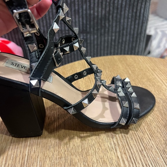 Steve Madden Stardom Black Studded Women's Sandals - Picture 4 of 9